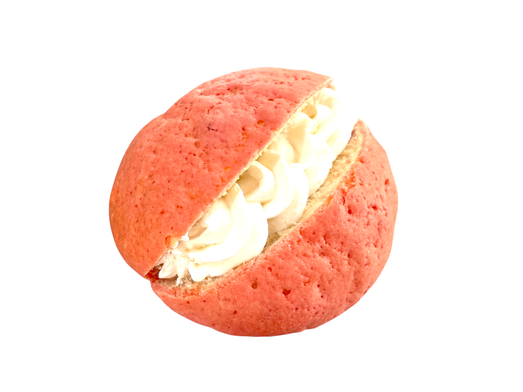 あまおう苺のメロンパン(ホイップ入り)